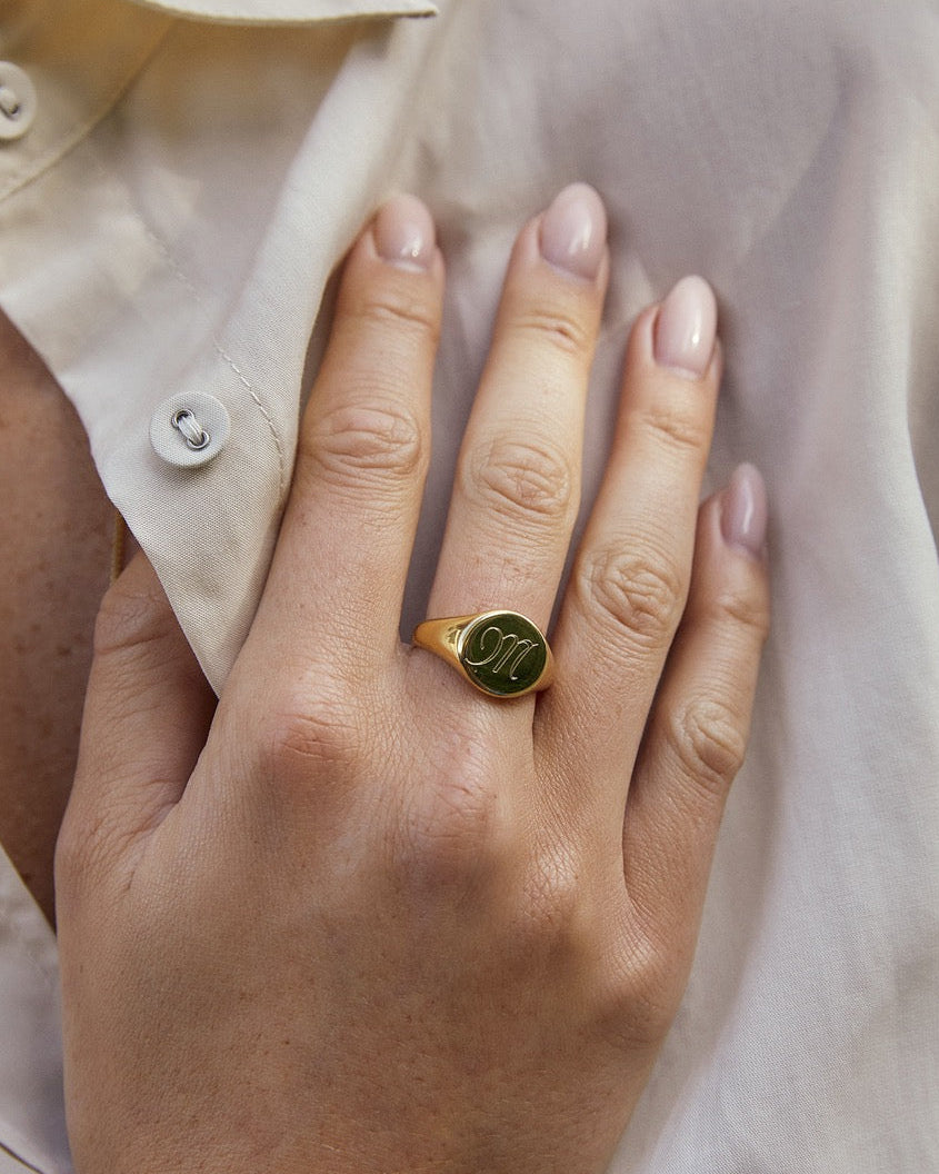 Miro Gold Signet Ring